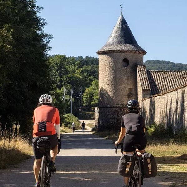 Cicloturismo nelle aree protette, il Parco delle Serre si dota di una stazione di Bike Sharing