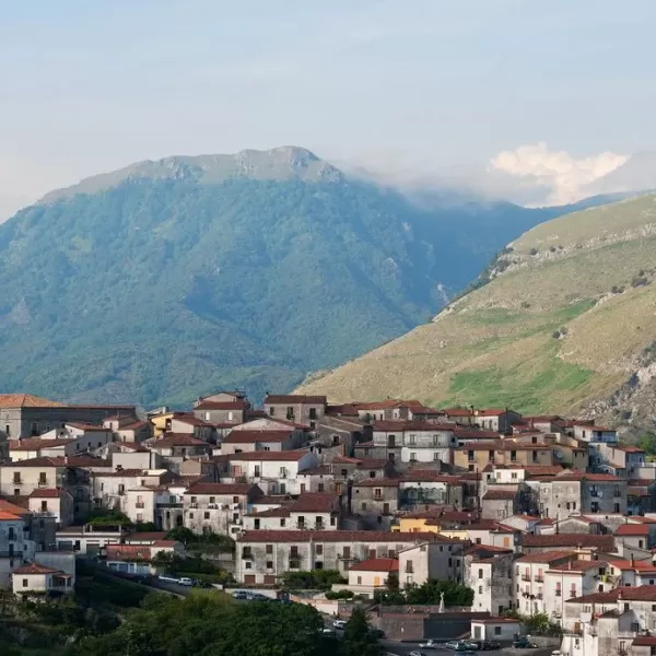 Aieta, il borgo tra i più belli d’Italia incastonato tra mare e montagna