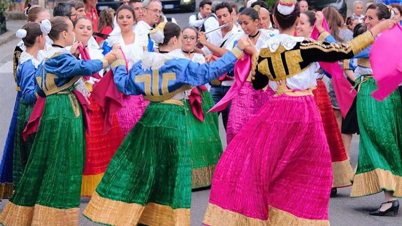 Gli arbëreshe di Calabria in Senato per tutelare il patrimonio linguistico culturale