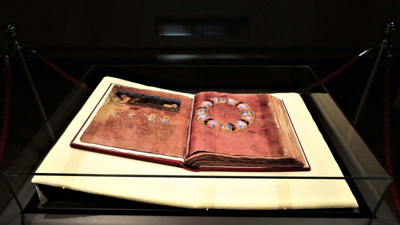 Un francobollo per celebrare il Codex Purpureus patrimonio Unesco