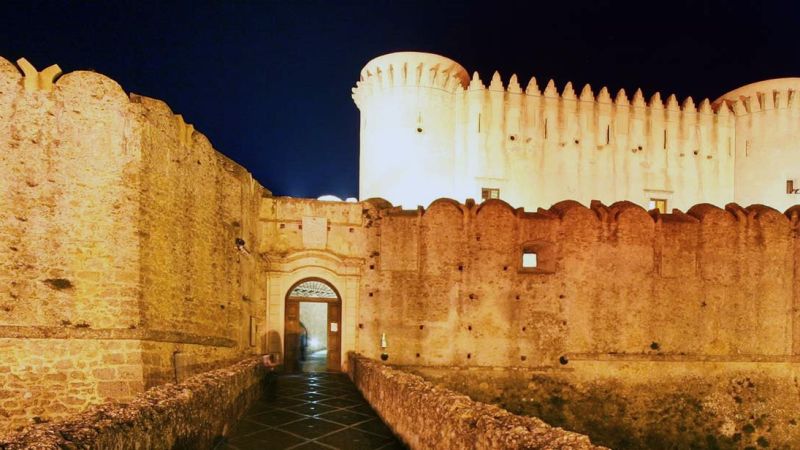 Santa Severina il borgo medievale sospeso nel tempo (VIDEO)