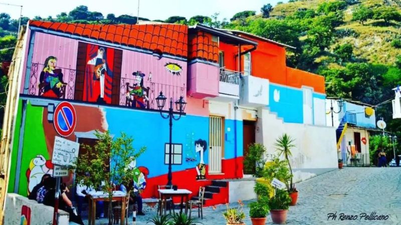 Street Art in Calabria: messaggi a colori sui muri delle città [FOTO]