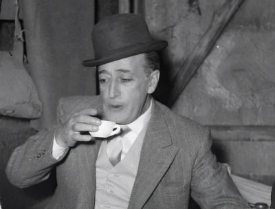 Toto 2 40b5b50d - Home - 38 Teatro, Alessandro Preziosi in Calabria con “Totò oltre la maschera”