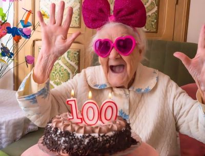 centenaria 62bca260 - Home - 33 Calabria longeva, a Hollywood il docufilm sugli studi di Valter Longo