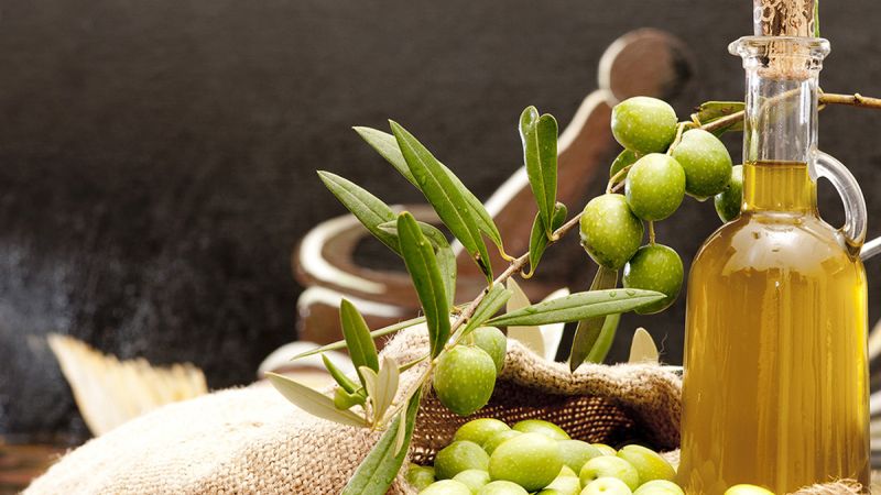 Trieste, a ‘Olio Capitale’ la Calabria porta il suo oro verde