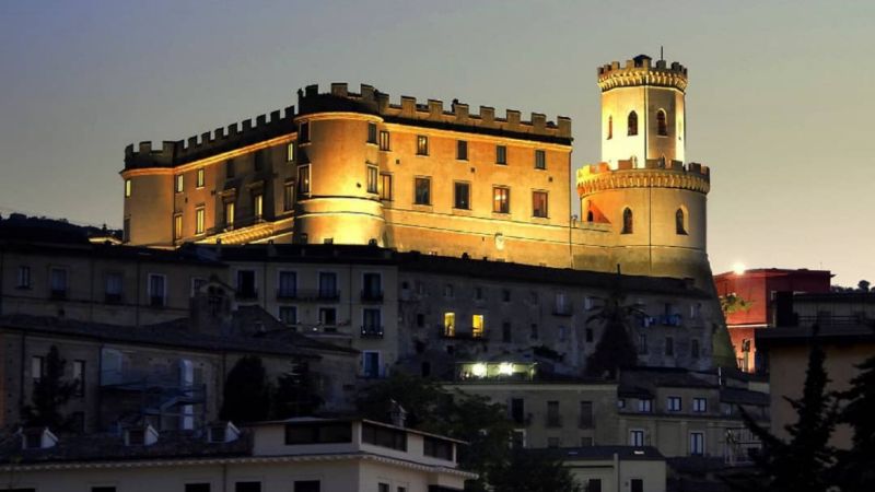 “Omaggio a Ennio Morricone” al Castello Ducale di Corigliano: sarà un bagno di stelle