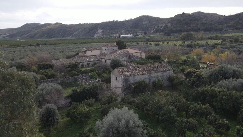 Il cammino dell’acqua fa rinascere un’antica masseria a Stilo