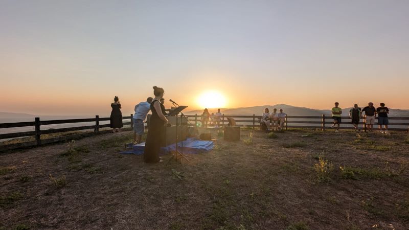 Tiriolo celebra Bacchanalia, una comunità in festa tra musica e tradizione (FOTO E VIDEO)