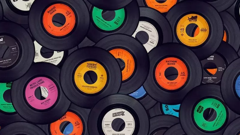 Appassionati di musica, a Catanzaro torna il Vinyl Market 