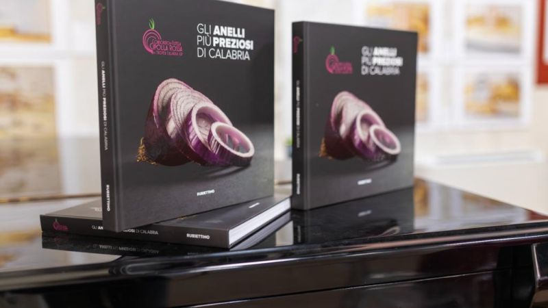 Pagine del Made in Calabria: ecco gli chef che firmano l’IGP della Cipolla Rossa di Tropea