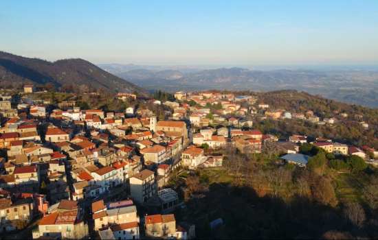 petrona panorama f2daf1be - Meraviglie di Calabria - 1