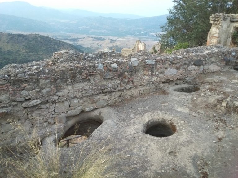 silos 768x576 1 - Meraviglie di Calabria - 16