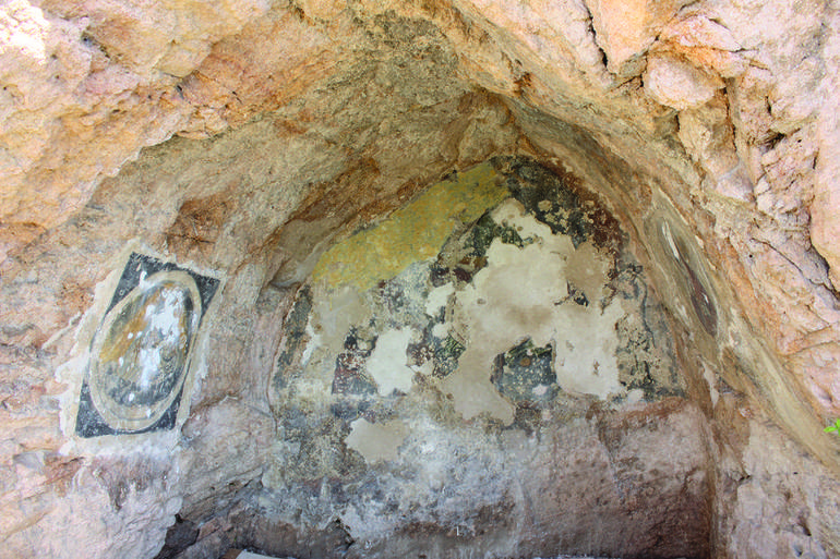 La grotta di San Francesco ad Altilia articleimage - Meraviglie di Calabria - 4