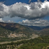 Bagaladi Panorama con Valle Tuccio Foto Enzo Galluccio 200x200 1 - Meraviglie di Calabria - 8