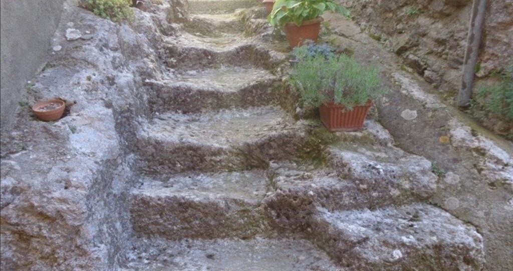 gradini in pietra - Meraviglie di Calabria - 12