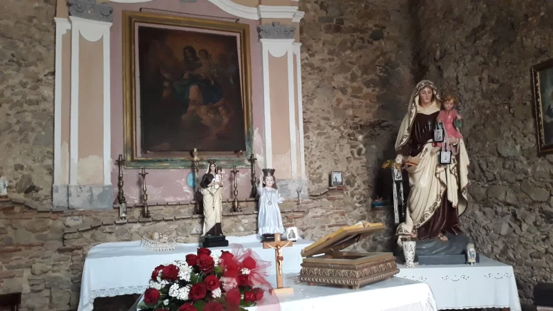 Interno Chiesa Beata Vergine del Carmelo scaled f2ab8851 - Meraviglie di Calabria - 14