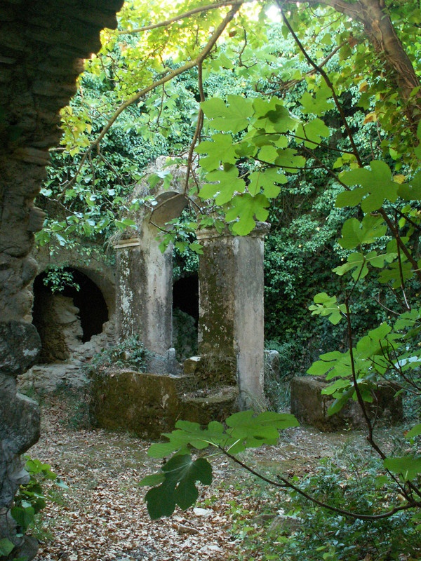 22349 ruderi del convento dei cappuccini xvi secolo - Meraviglie di Calabria - 16