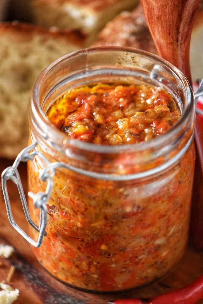 La Bomba Calabrese A Delicious Spicy Hot Pepper Spread - Meraviglie di Calabria - 2