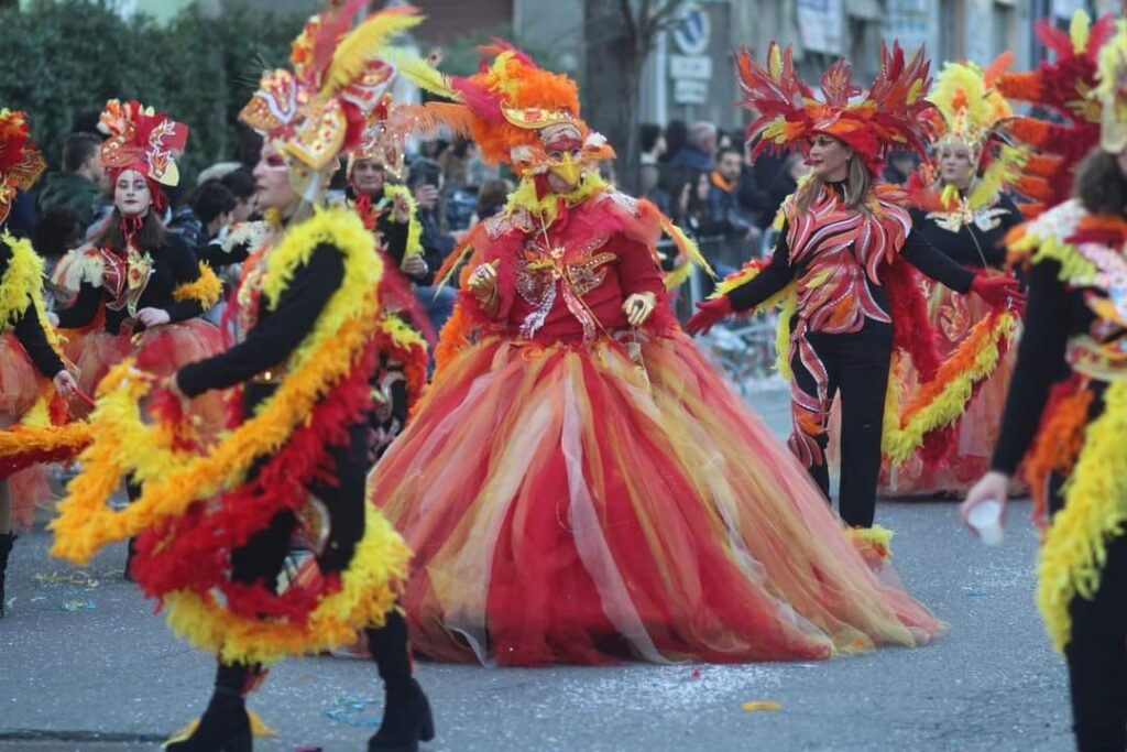 Carnevale Castrovillari 10 1 - Meraviglie di Calabria - 16