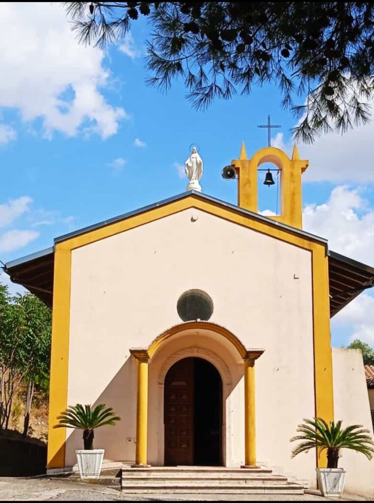 Santuario Maria SS.della Rocca tra Settingiano e Tiriolo CZ fonte portale I Luoghi del Cuore - Meraviglie di Calabria - 8