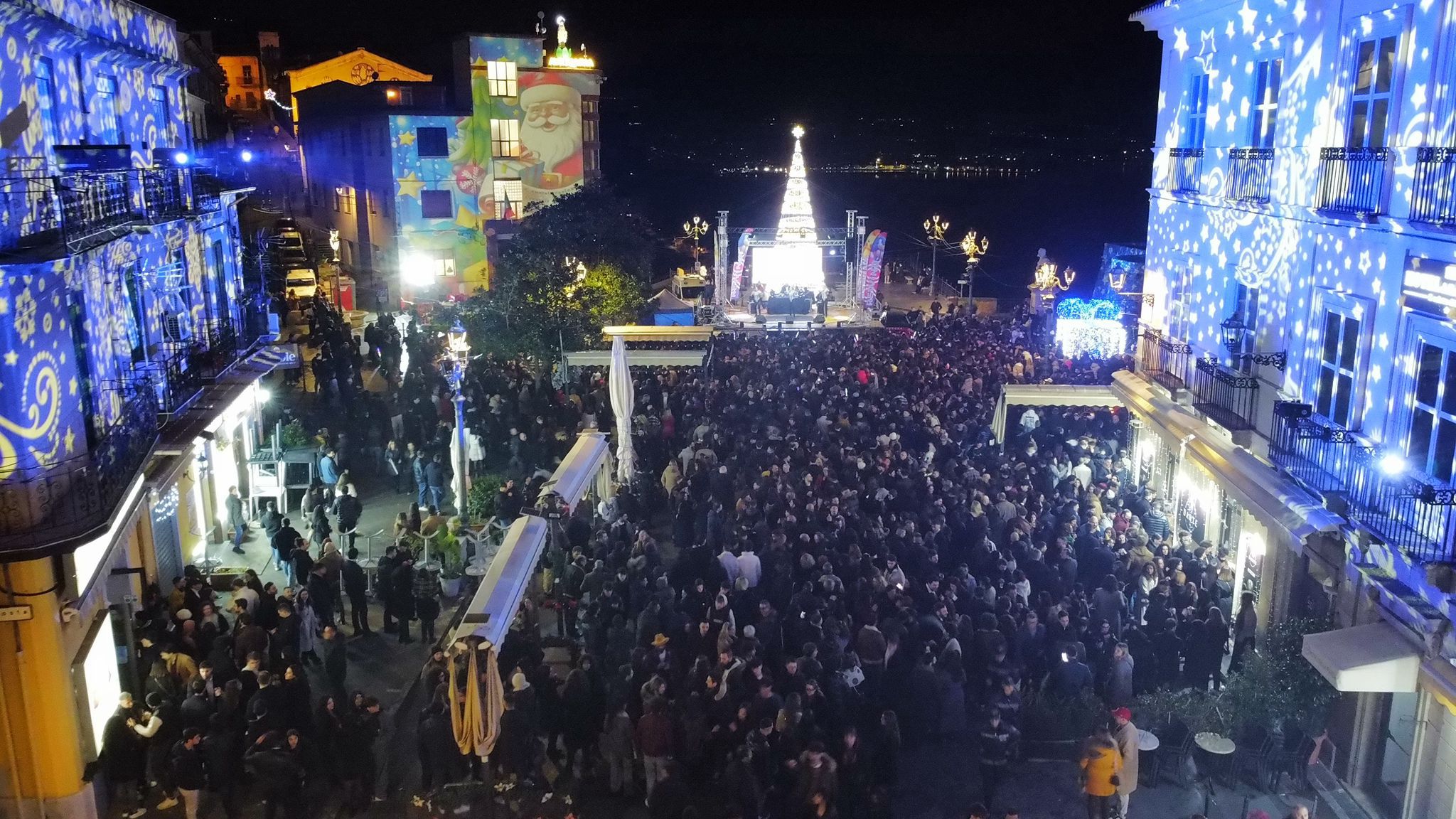 Capodanno a Pizzo, in 2000 in Piazza a festeggiare con la musica dei Revival 90 – FOTO E VIDEO