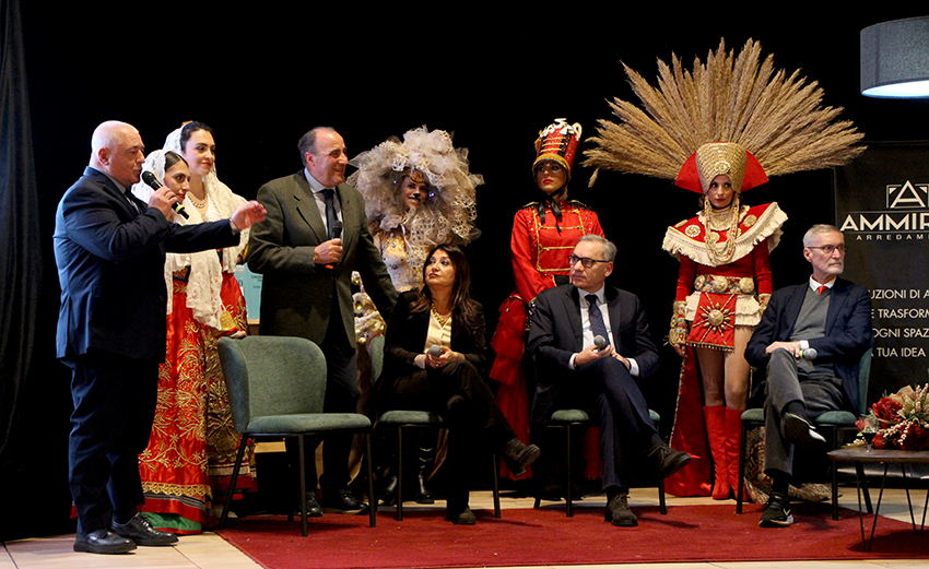 Castrovillari momento della presentazione del programma carnevale - Meraviglie di Calabria - 16