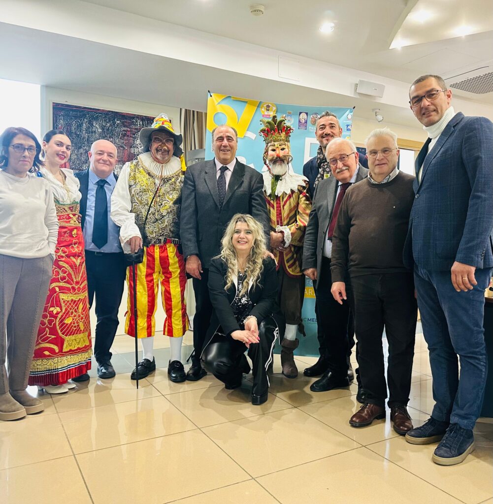 carnevale Castrovillari Manifesto scoperto tavolo conferenza stampa 1 - Meraviglie di Calabria - 14